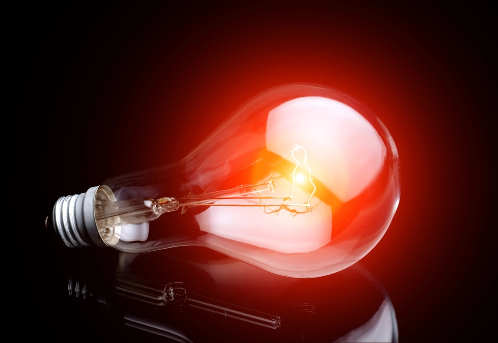 Conta de luz ficará mais cara com bandeira vermelha em agosto