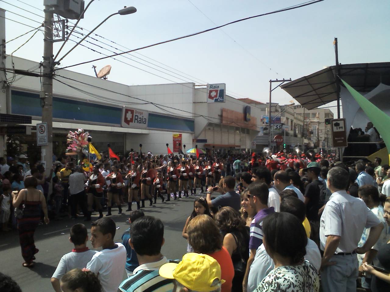 Desfile de 7 de Setembro em Jaboticabal celebra Independência e os 100 anos da Escola Estadual Prof. Antônio José Pedroso